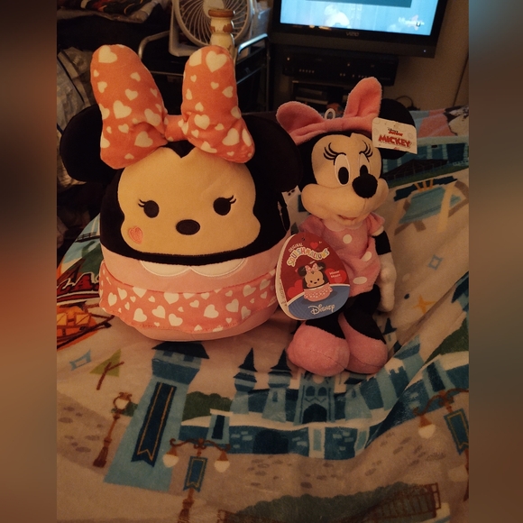Disney Minnie Mouse Plush Bundle Of Two Squishmallow And Disney Junior Doll NWT - Picture 4 of 4